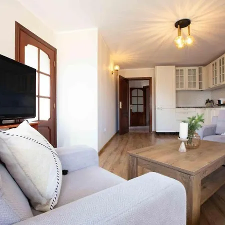 2 Laczone Apartamenty Z Tarasem I Balkonem - Butorowka アパート