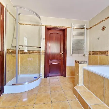 2 Laczone Apartamenty Z Tarasem I Balkonem - Butorowka *