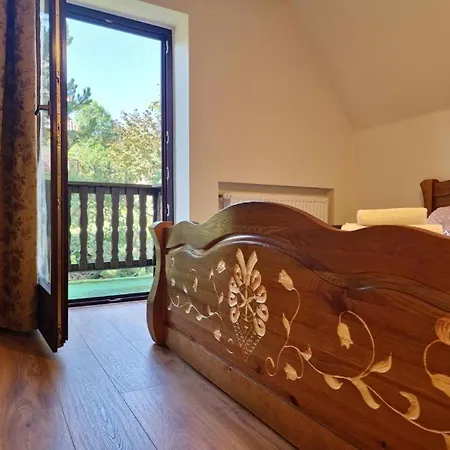 2 Laczone Apartamenty Z Tarasem I Balkonem - Butorowka